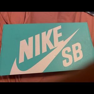 Nike SB